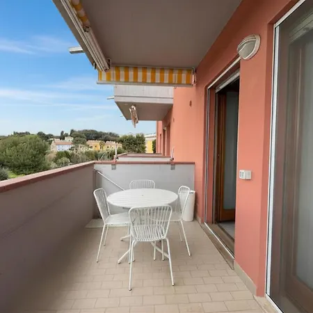 Appartamento P089 - Porto Recanati, Comodo Trilocale A 200mt Dal Mare