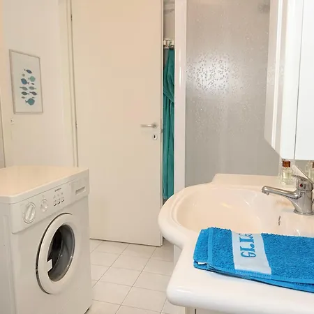 P089 - Porto Recanati, Comodo Trilocale A 200mt Dal Mare Porto Recanati