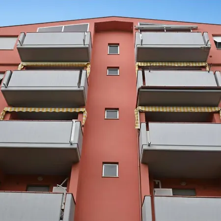 P089 - Porto Recanati, Comodo Trilocale A 200mt Dal Mare Appartamento Porto Recanati